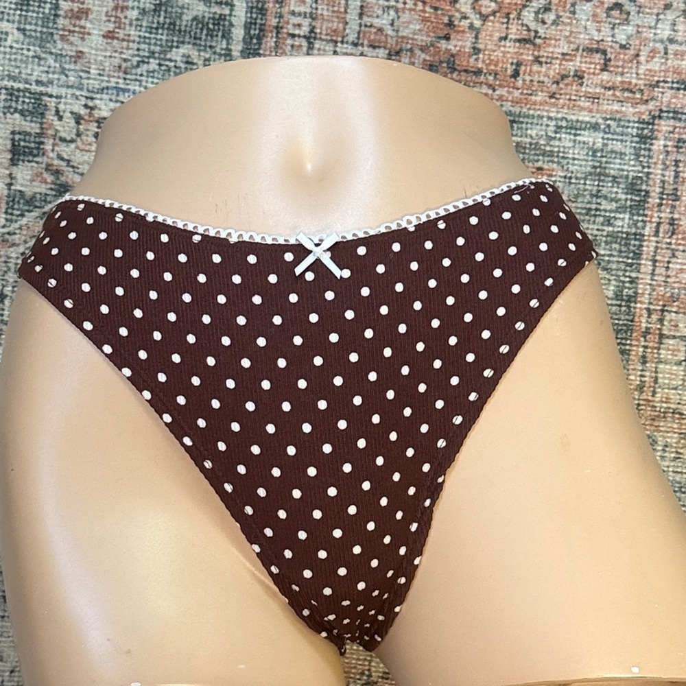 SUGARBOO Brown & Pink Slinky Smooth‎ Polka Dot Thong G-String w/ Satin bow Panty